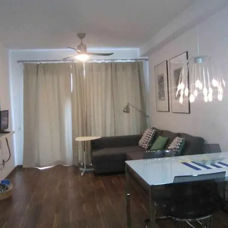 Apartment Moderno With Airco
